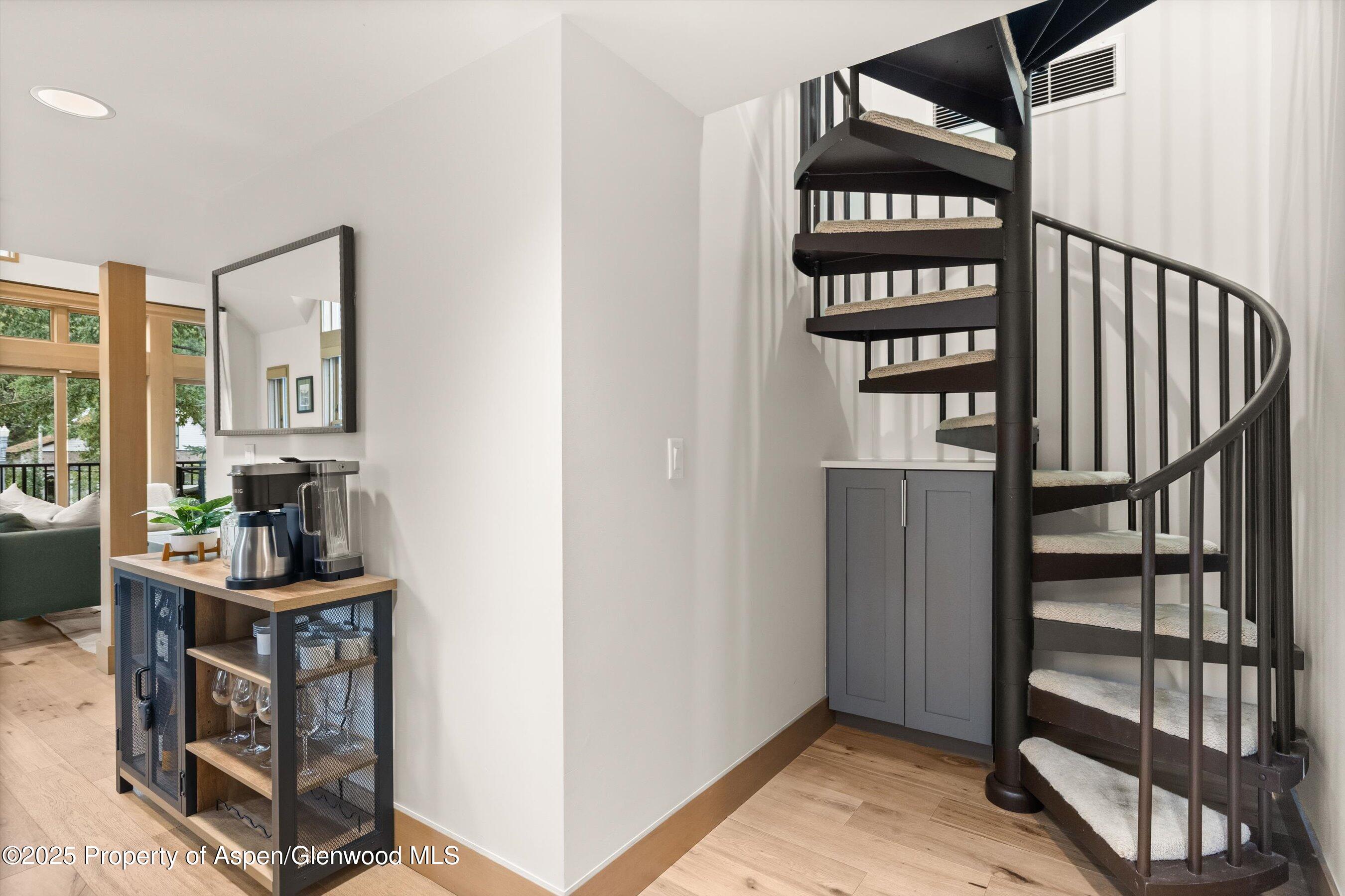 122 West Main Street Aspen, CO 81611 - Photo 20 of 58 a view of front door with entryway
