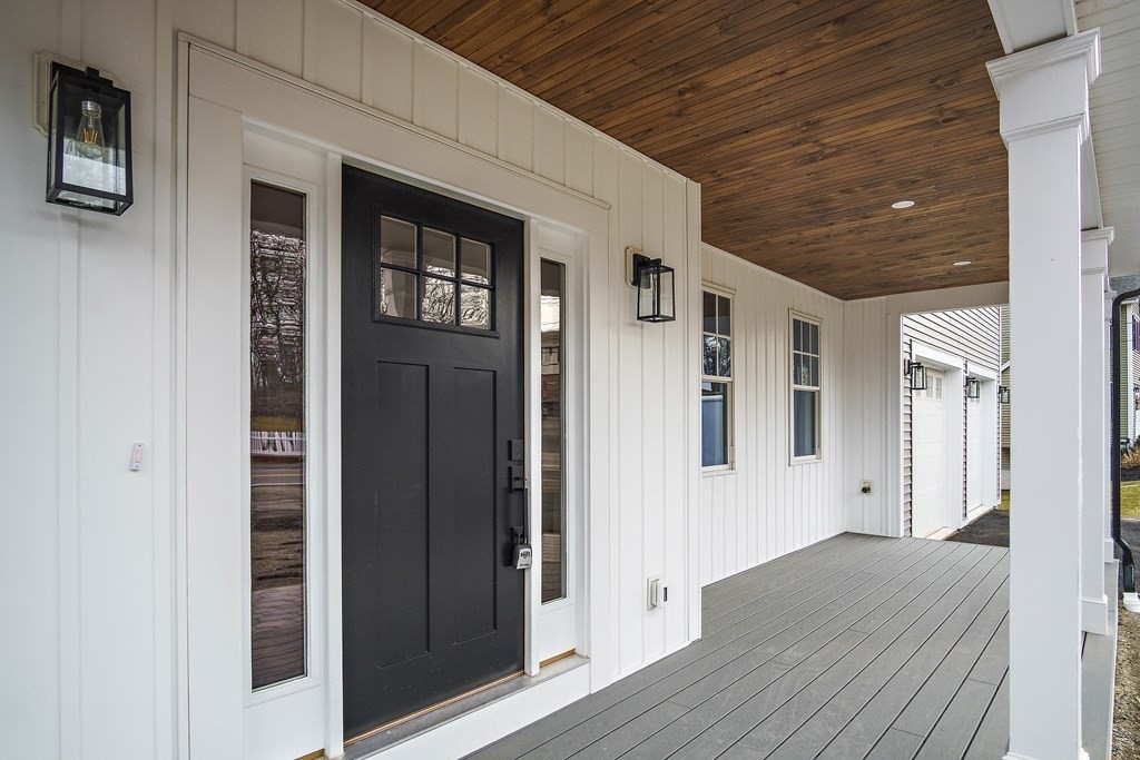 41 Peach Orchard Road Burlington, MA 01803 - Photo 4 of 42 a view of an entryway of house