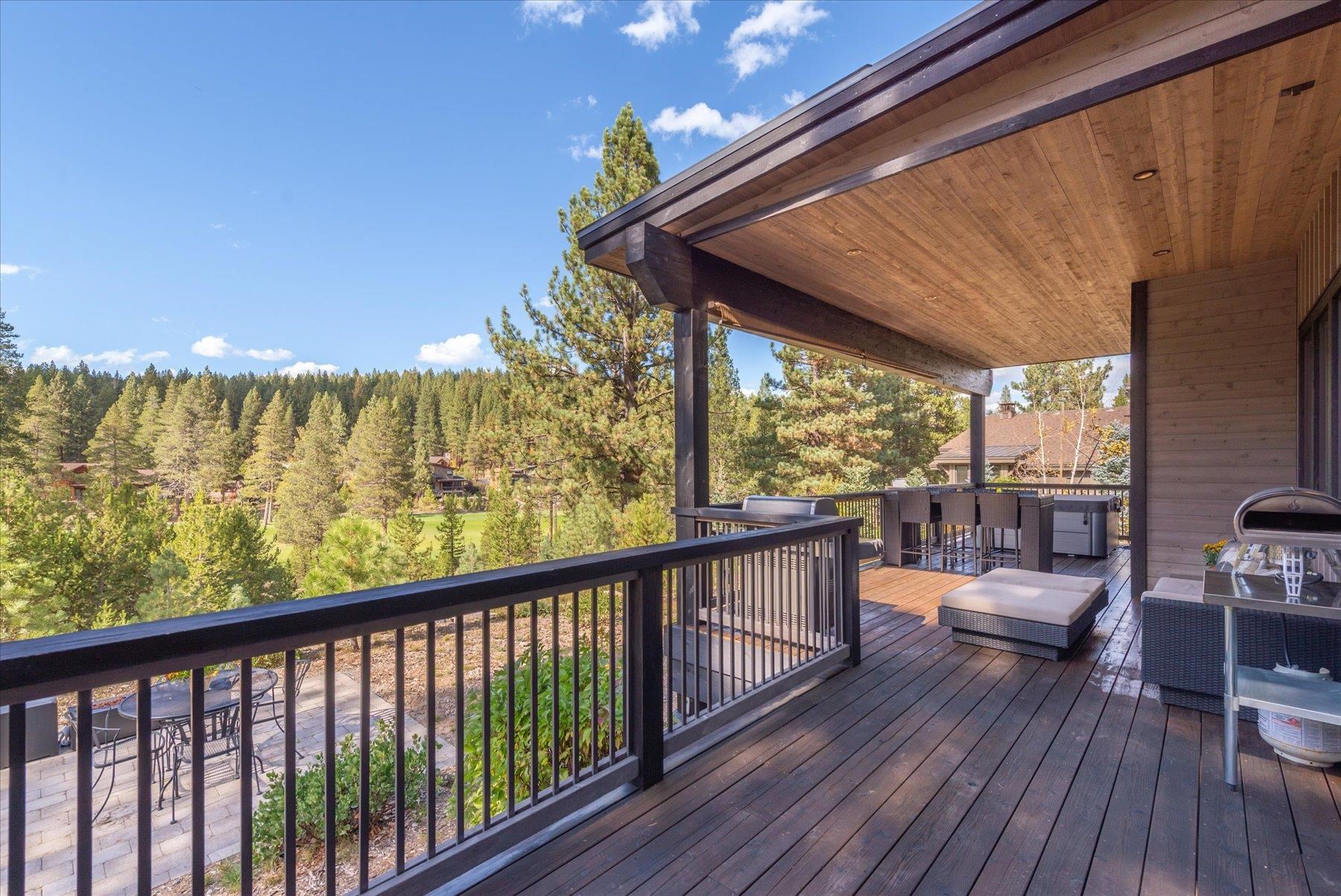 11102 Meek Court Truckee, CA 96161 - Photo 3 of 28 a view of balcony with furniture