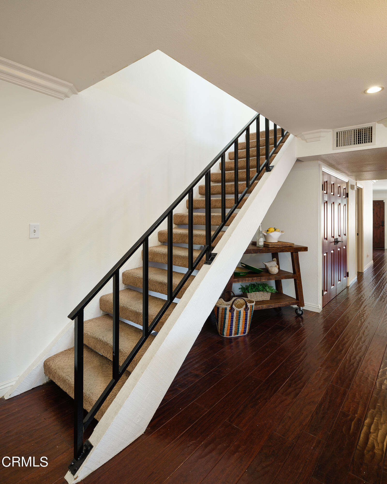 1102 Cll Adra Duarte, CA 91010 - Photo 25 of 37 a view of entryway