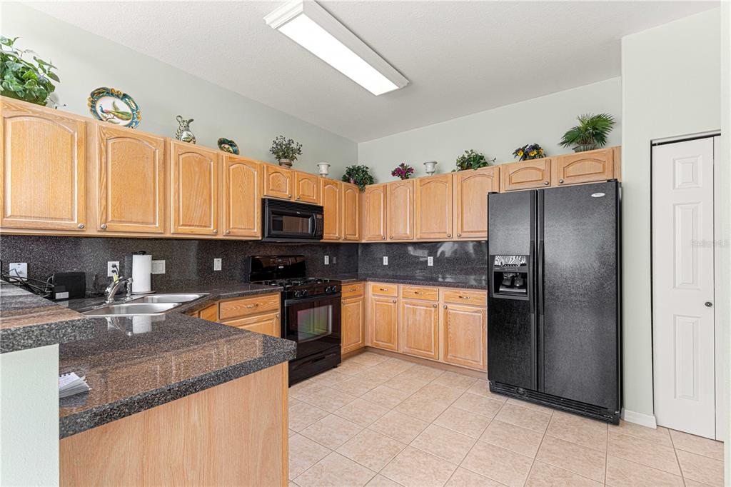9882 Southwest 89th Ln Road Ocala, FL 34481 - Photo 27 of 47 Gallery Image 27