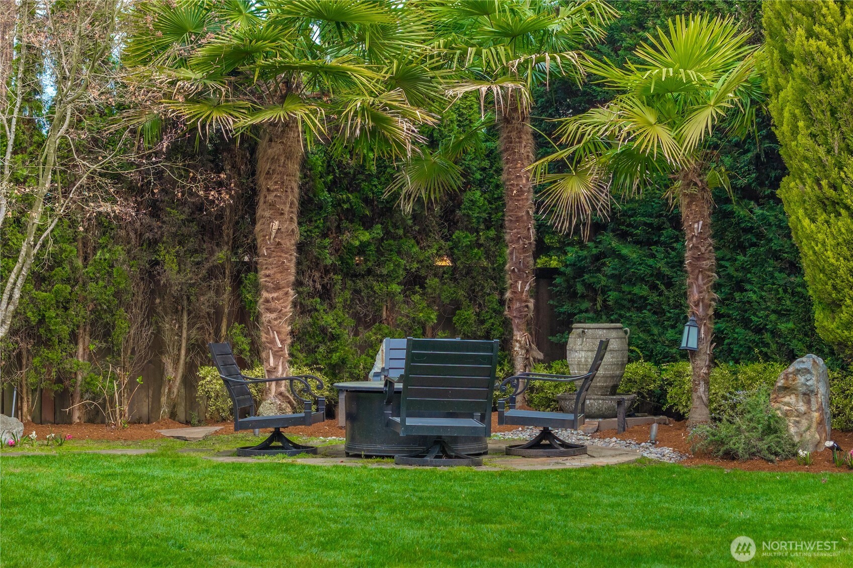 1444 Evergreen Point Road Medina, WA 98039 - Photo 38 of 40