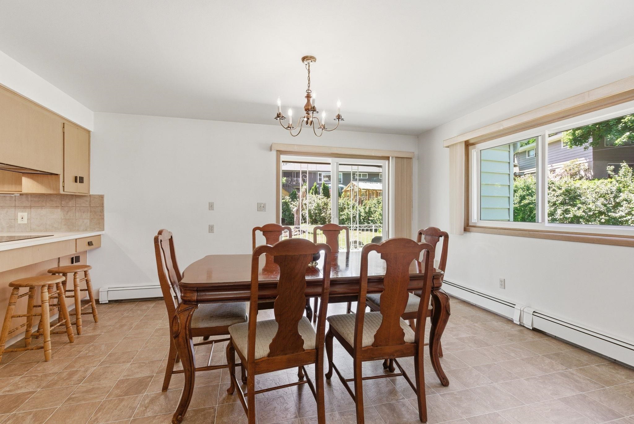 903 West Hawthorne Road Spokane, WA 99218 - Photo 15 of 50