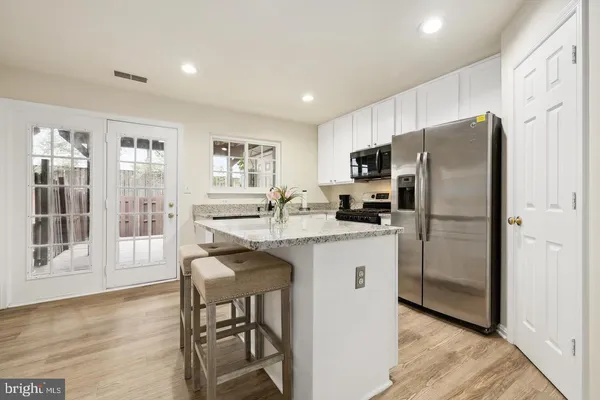 $3,200 | 13109 Quail Creek Lane, Fairfax, VA 22033