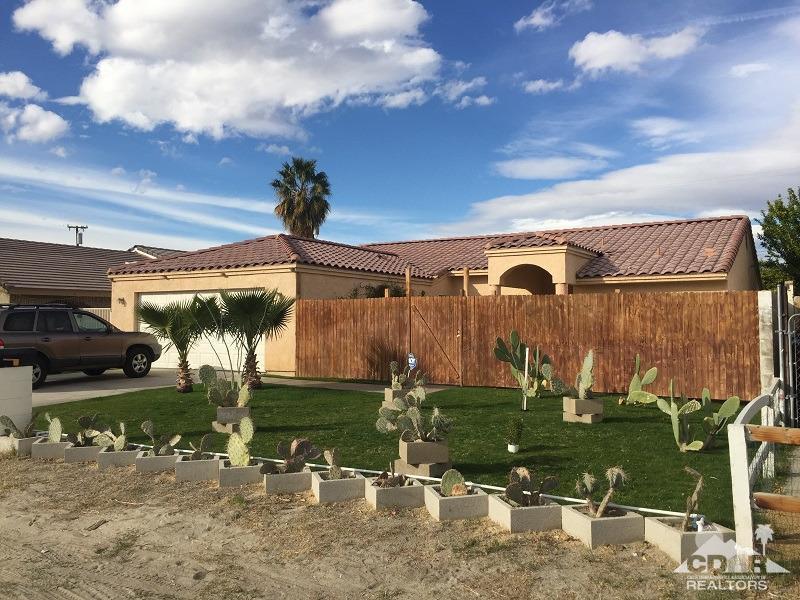 68786 Ocotillo Road Cathedral City, CA 92234 - Photo 1 of 32