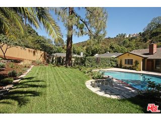 1709 Roscomare Road Los Angeles, CA 90077 - Photo 26 of 28