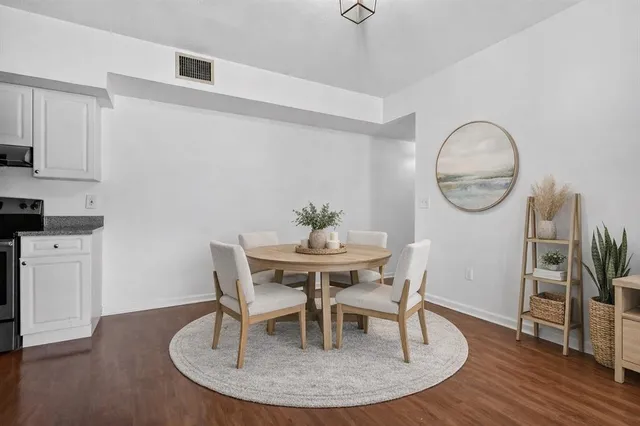 $225,000 | 3261 Sabal Palm Manor, Unit 101, Hollywood, FL 33024