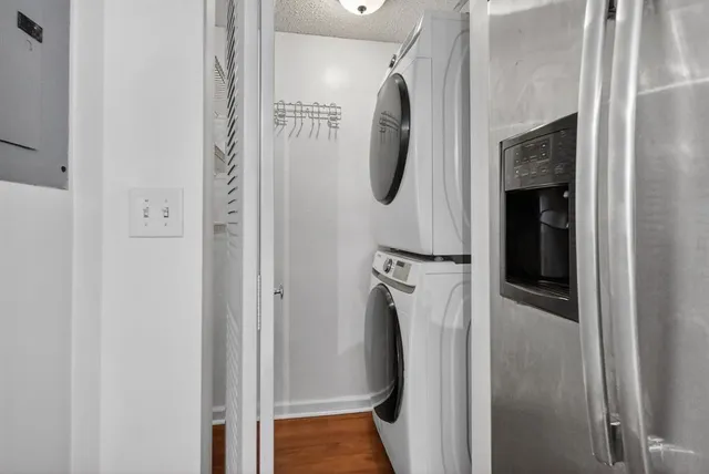 $225,000 | 3261 Sabal Palm Manor, Unit 101, Hollywood, FL 33024