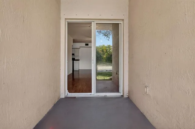 $225,000 | 3261 Sabal Palm Manor, Unit 101, Hollywood, FL 33024