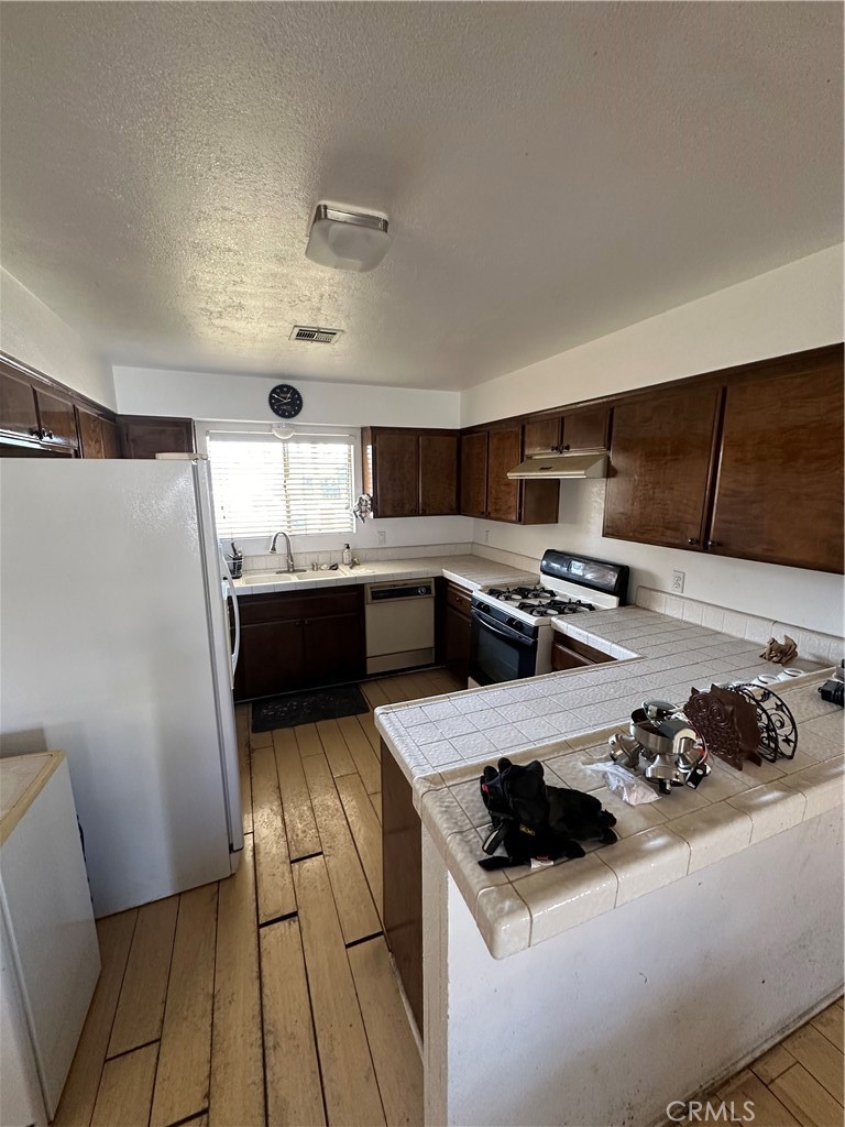 68474 Alcita Road Cathedral City, CA 92234 - Photo 2 of 11