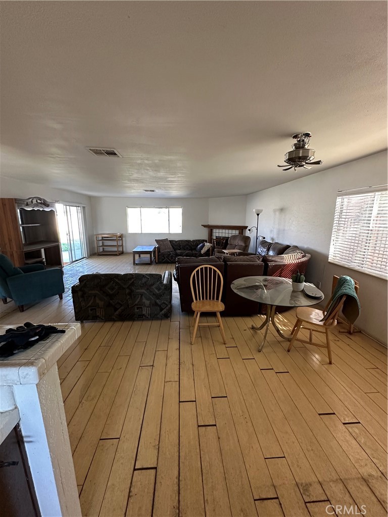 68474 Alcita Road Cathedral City, CA 92234 - Photo 4 of 11