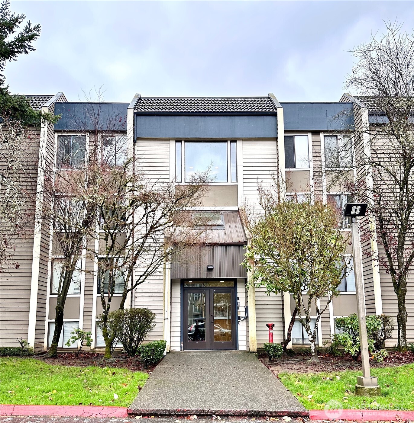 611 Southwest 5th Court, Unit A401 Renton, WA 98057 - Photo 2 of 22 Gallery Image 2