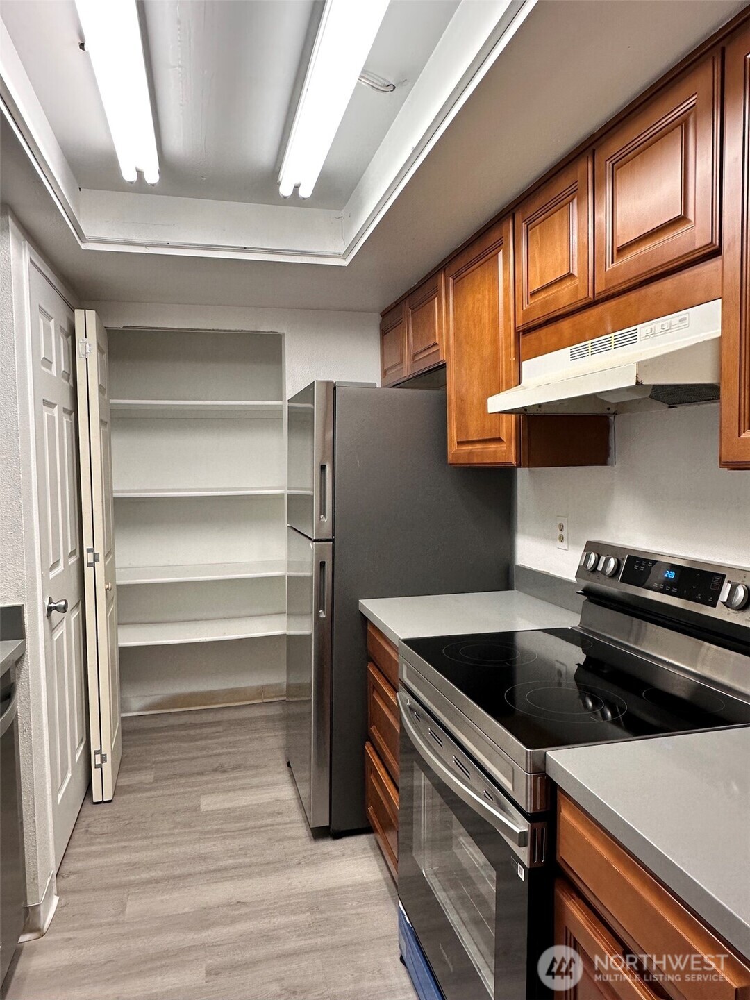 611 Southwest 5th Court, Unit A401 Renton, WA 98057 - Photo 6 of 22 Gallery Image 6