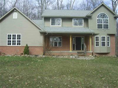 10199 Green Road Fenton, MI 48430 - Photo 1 of 9 20266347.JPG