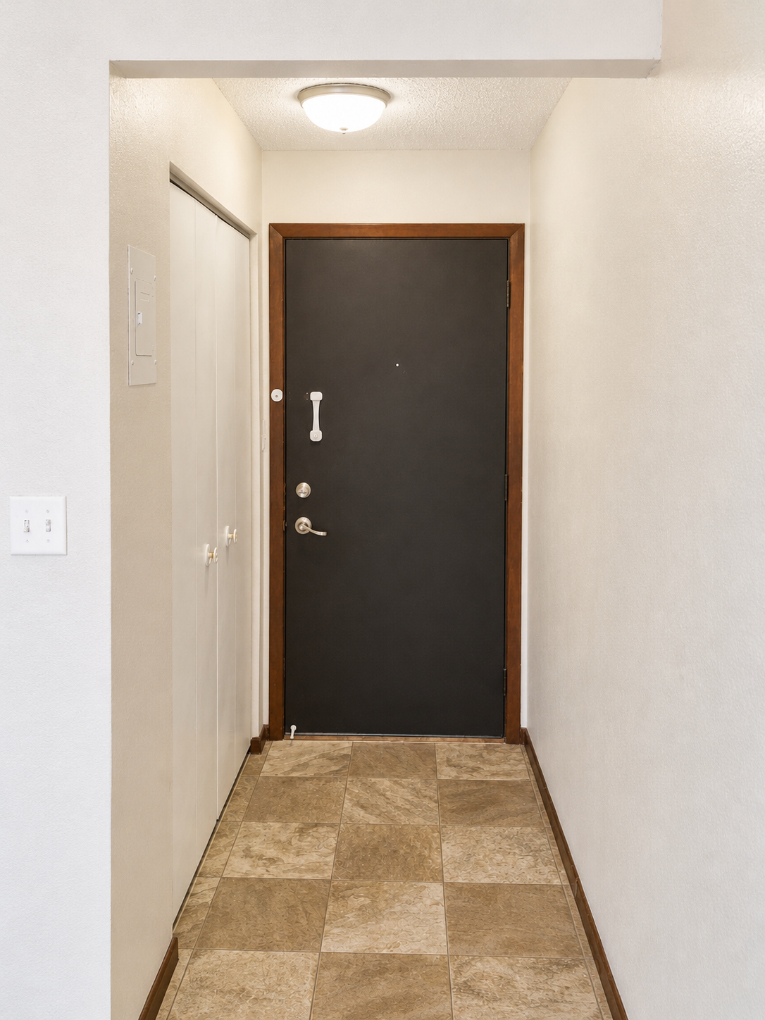 761 South 9th Street, Unit 2 Bird Island, MN 55310 - Photo 8 of 10