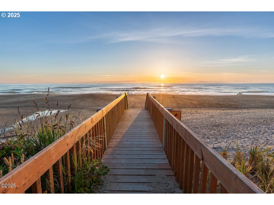 4175 Highway 101, Unit A1 Depoe Bay, OR 97341 - Photo 2 of 29 a view of ocean from a balcony