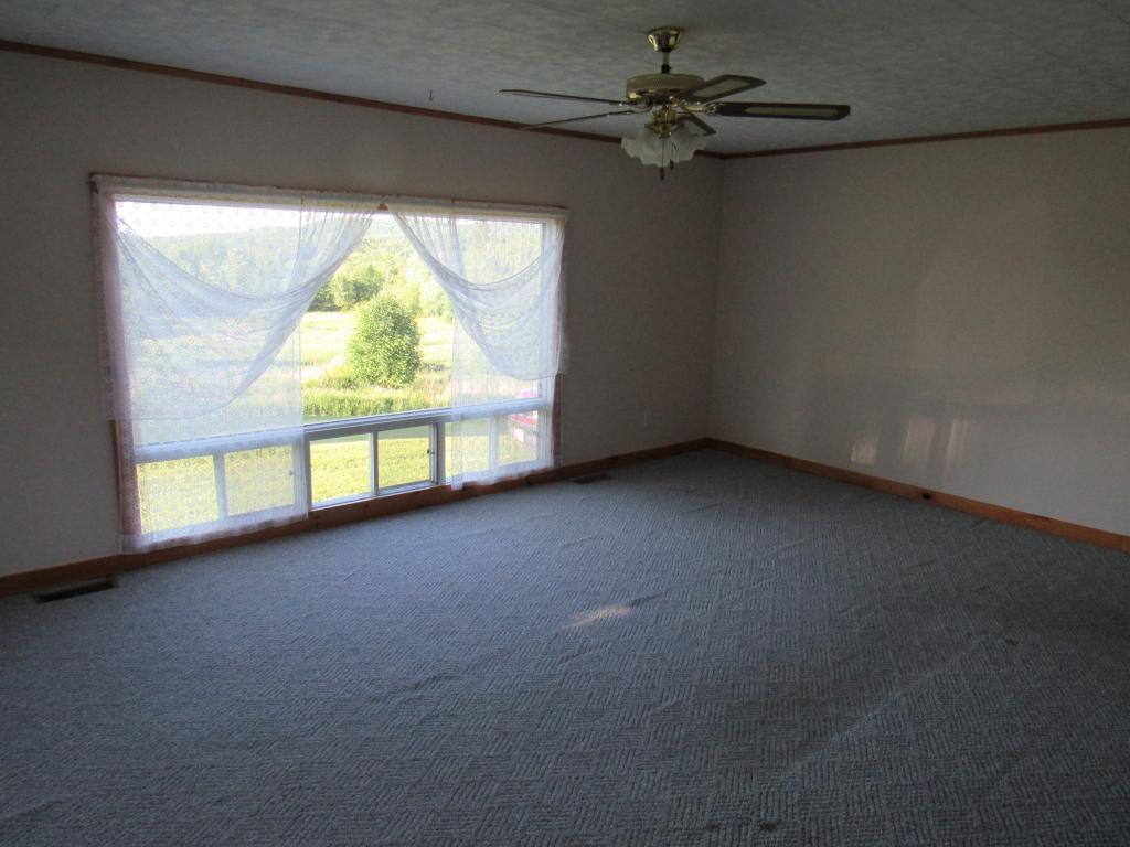 3390 Carter Road Lowell, VT 05847 - Photo 13 of 33