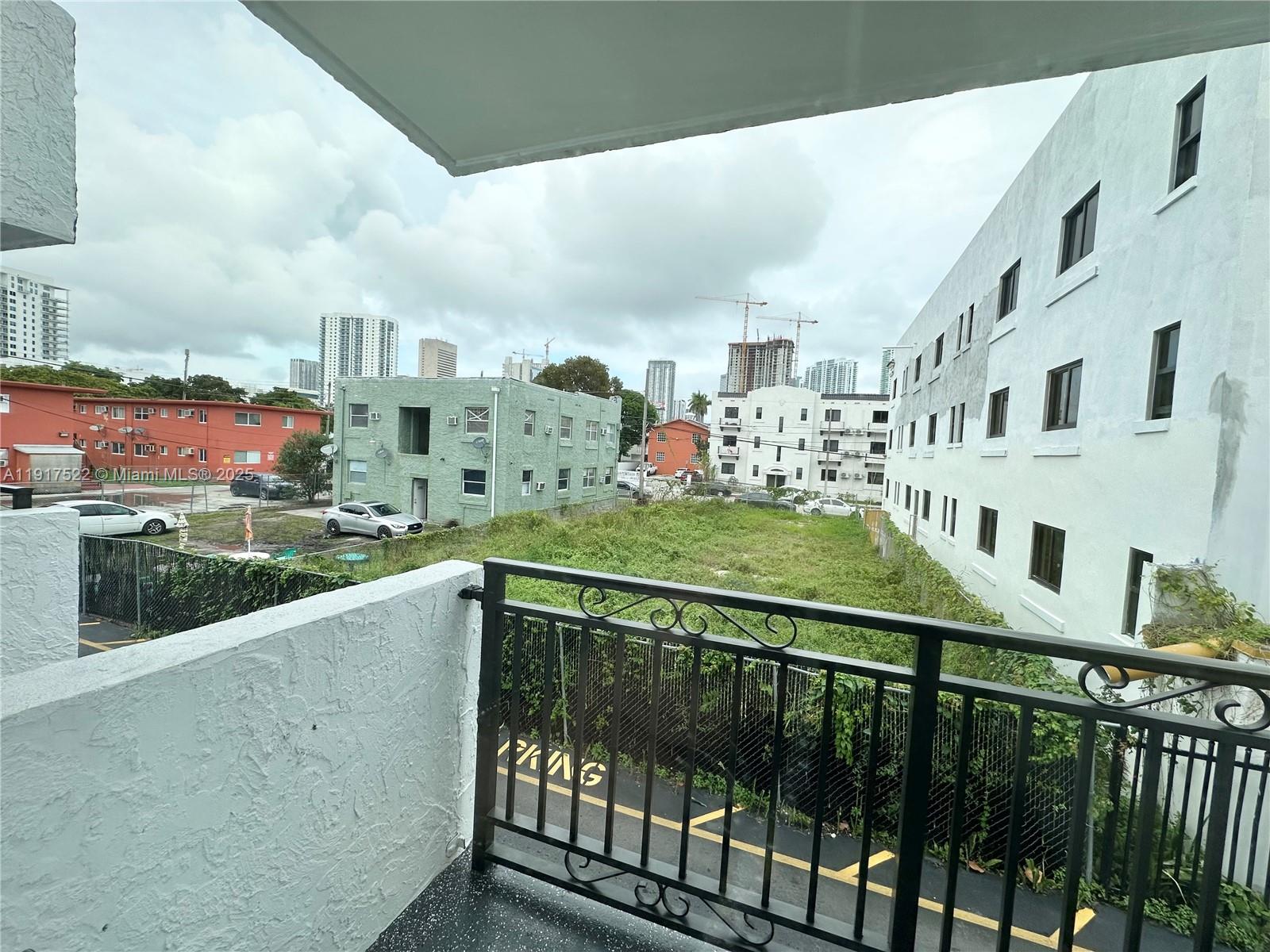 529 Southwest 4th Street, Unit 203 Miami, FL 33130 - Photo 16 of 31