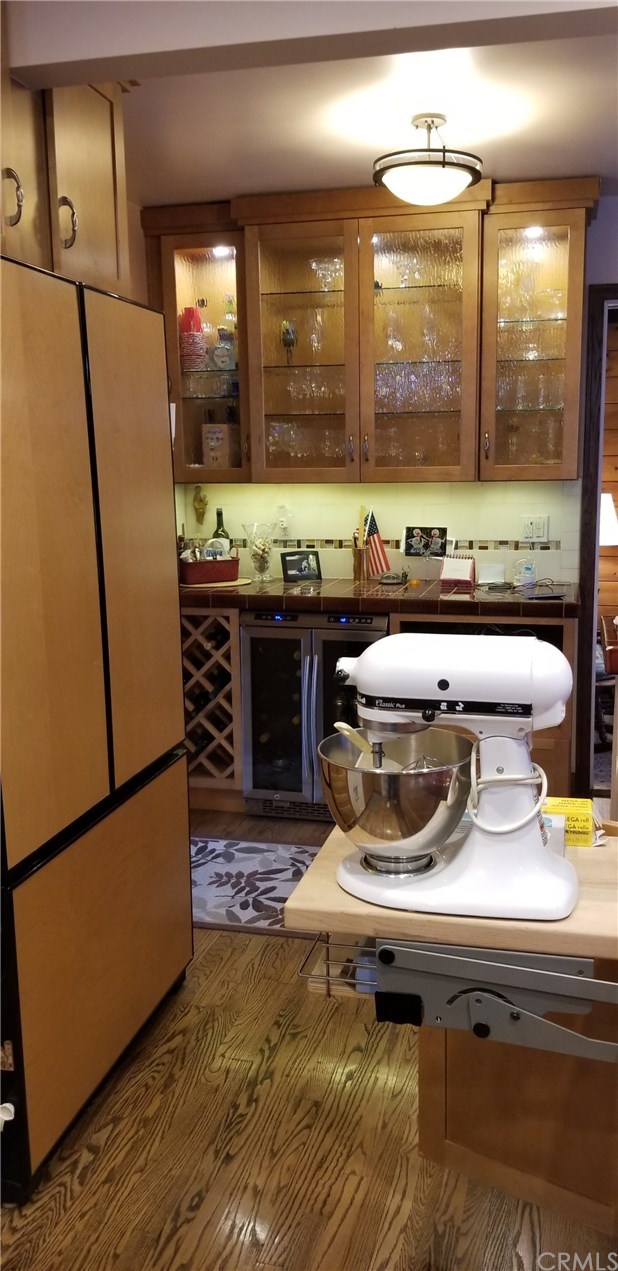 807 High Lane Redondo Beach, CA 90278 - Photo 8 of 13