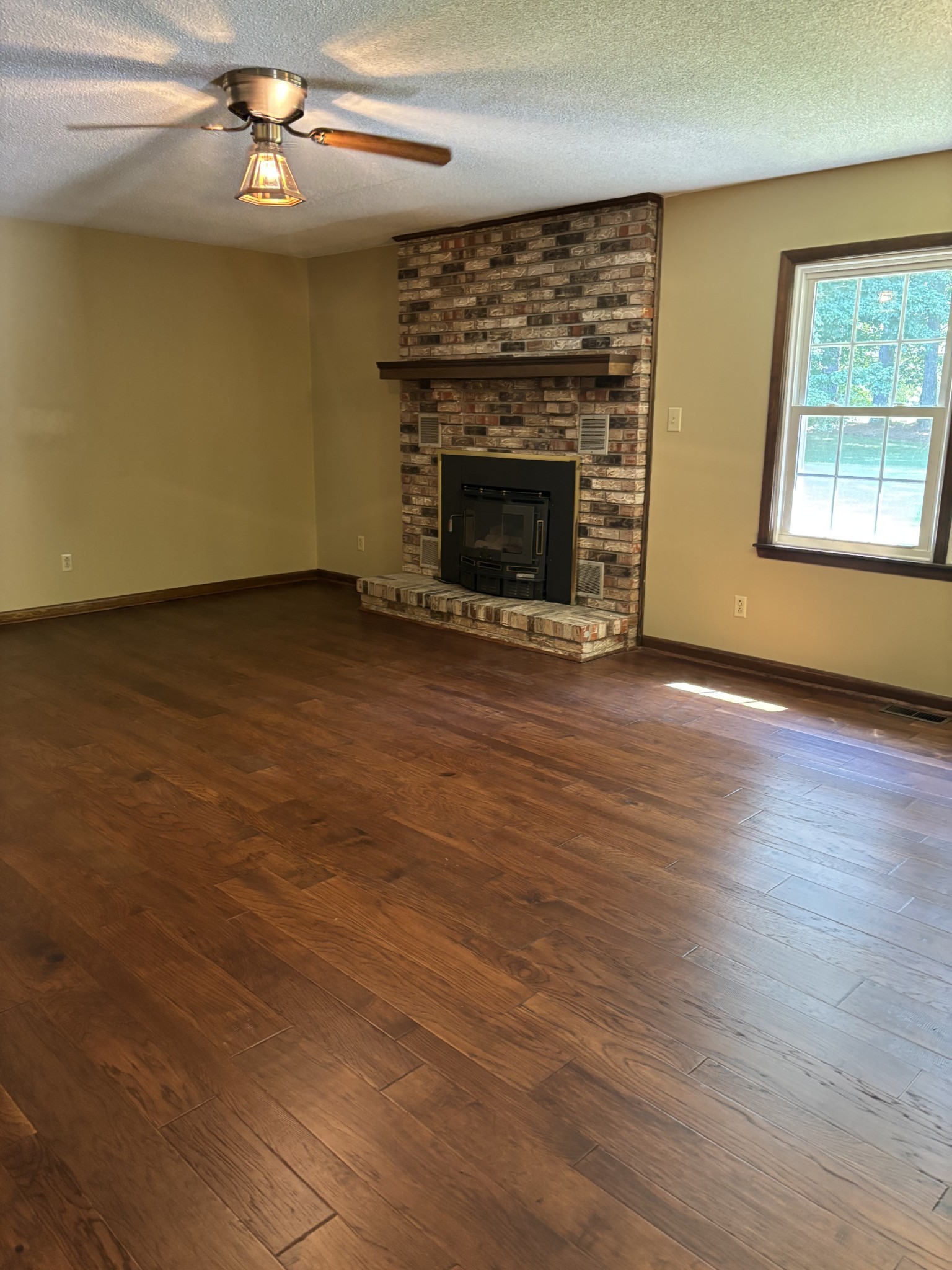 141 Doak Road Manchester, TN 37355 - Photo 8 of 33