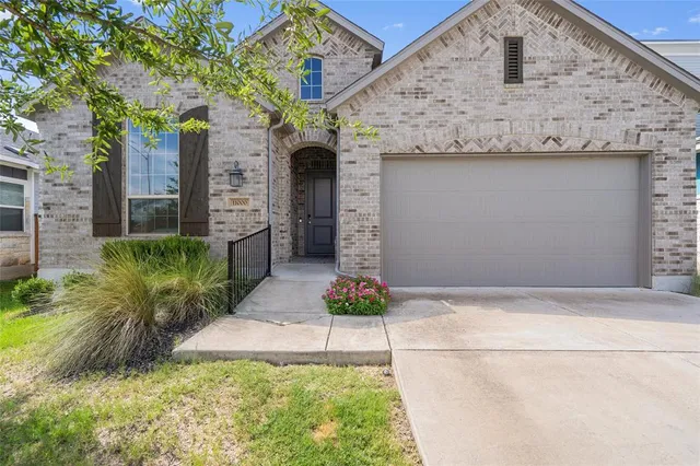 $2,450 | 11000 American Mustang Loop, Manor, TX 78653