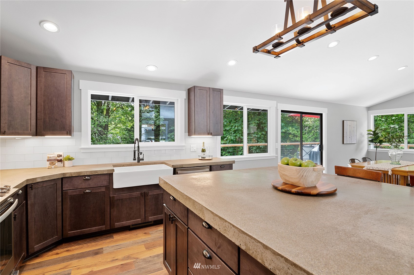 90 East Lucas Creek Road Belfair, WA 98528 - Photo 9 of 40 Gallery Image 9