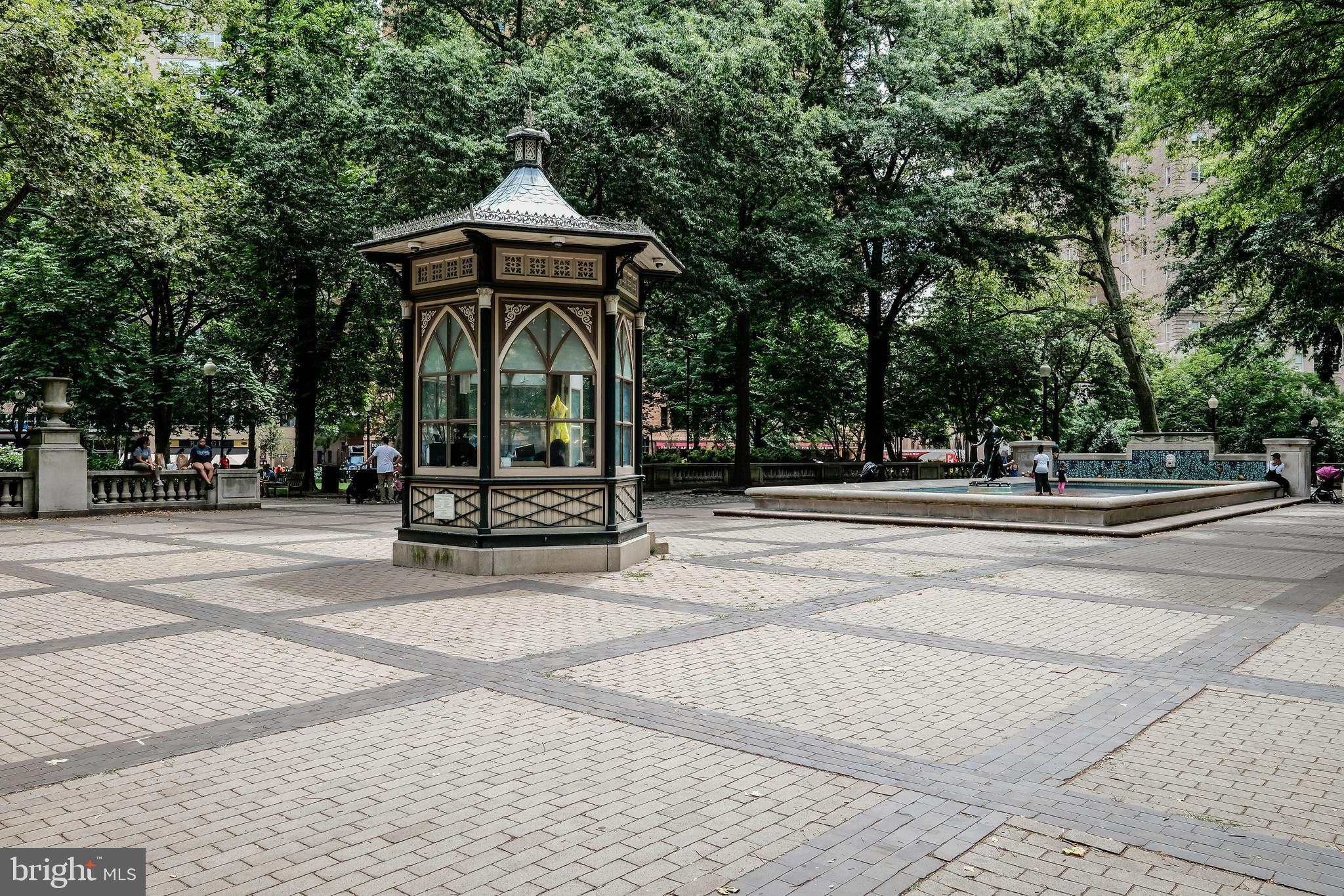 1710 Rittenhouse Square Philadelphia, PA 19103 - Photo 36 of 43