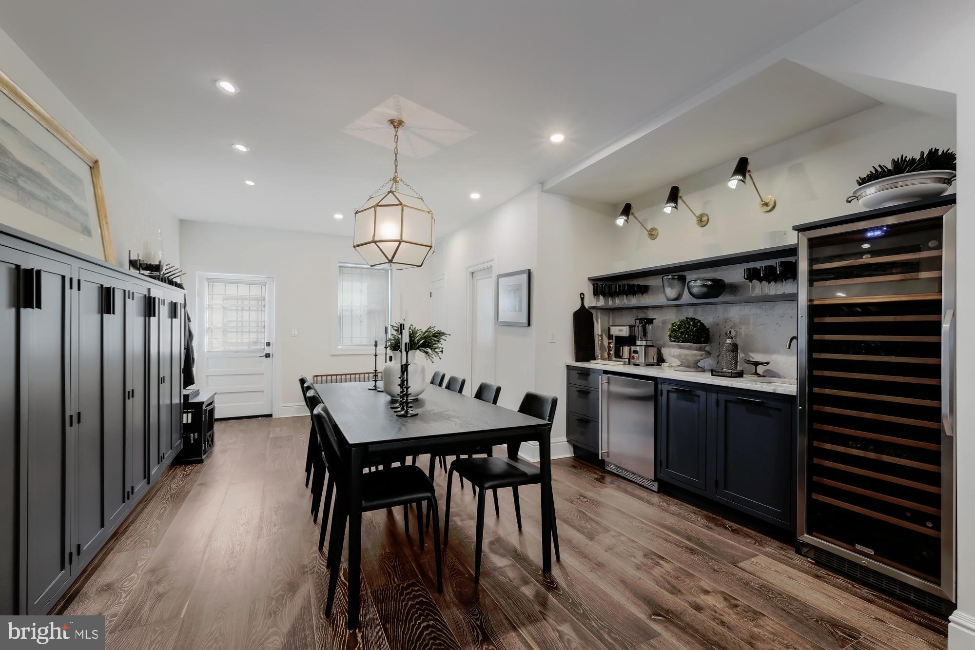 1710 Rittenhouse Square Philadelphia, PA 19103 - Photo 10 of 43