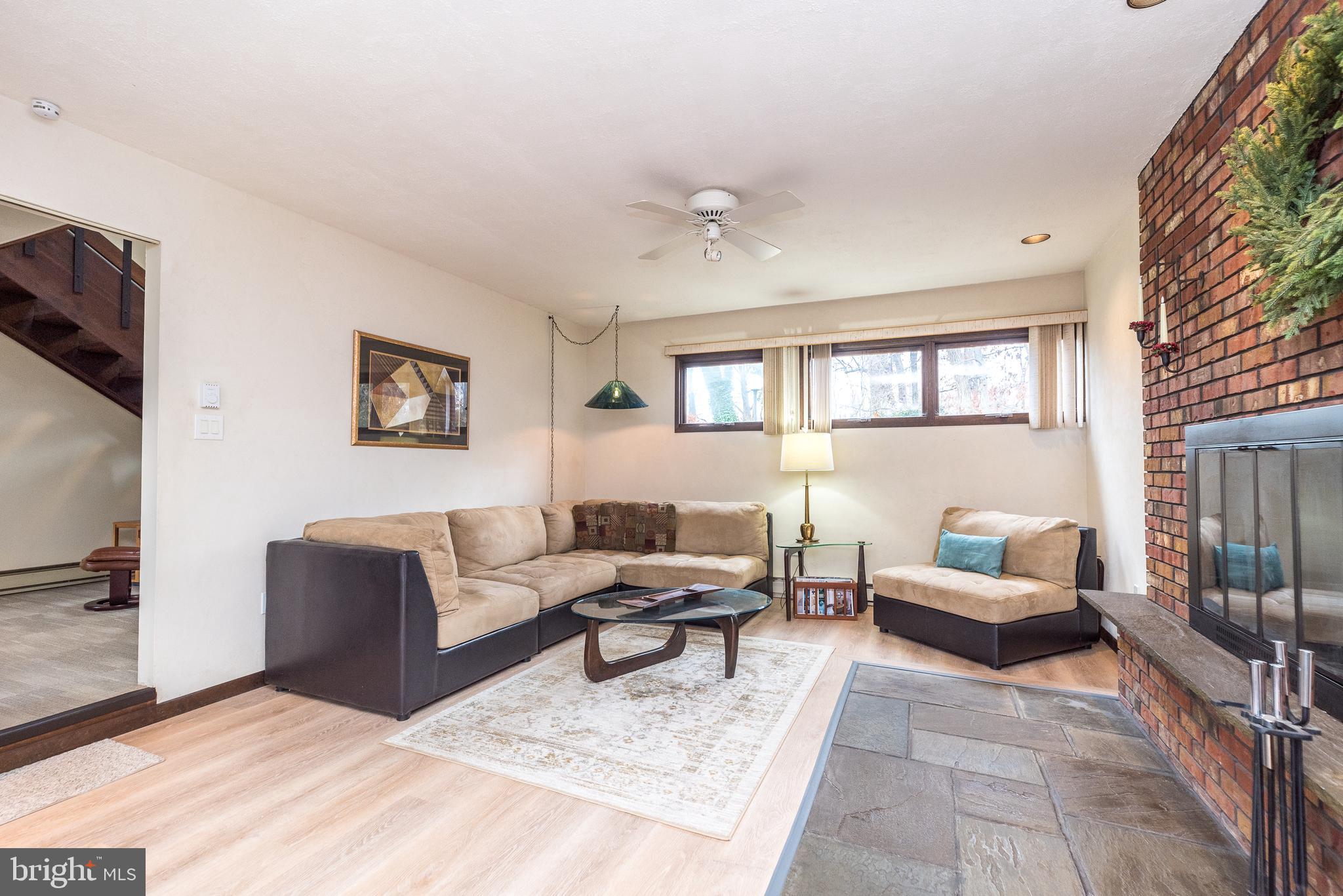 751 Linton Hill Road Newtown, PA 18940 - Photo 7 of 37 Great Room