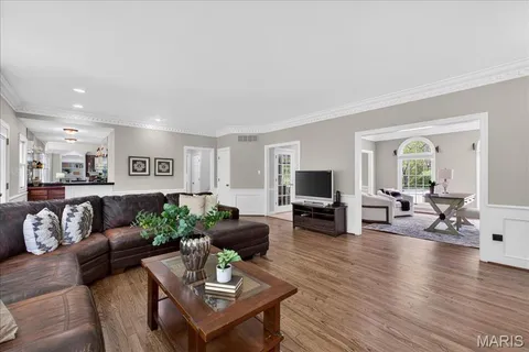 $875,000 | 17601 Burnham Court, Chesterfield, MO 63005