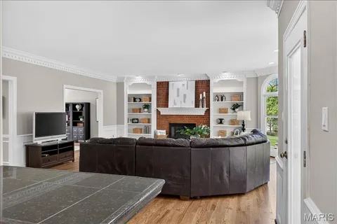 $875,000 | 17601 Burnham Court, Chesterfield, MO 63005