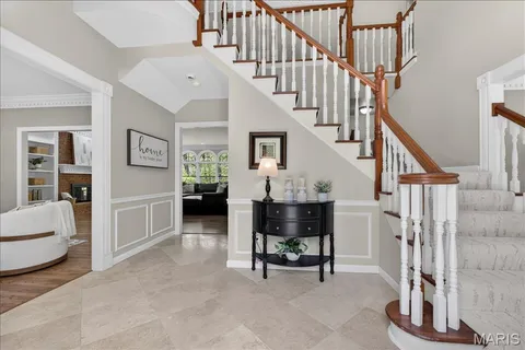 $875,000 | 17601 Burnham Court, Chesterfield, MO 63005
