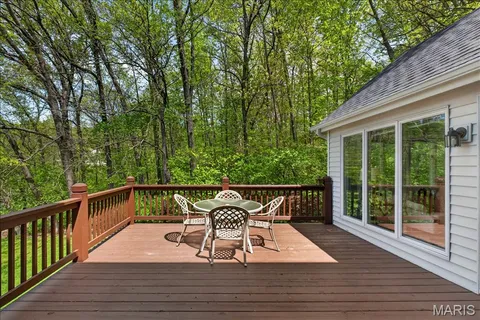 $875,000 | 17601 Burnham Court, Chesterfield, MO 63005