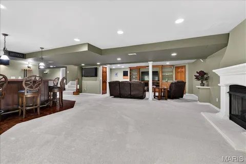 $875,000 | 17601 Burnham Court, Chesterfield, MO 63005