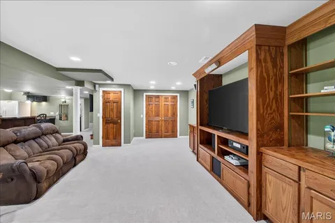 $875,000 | 17601 Burnham Court, Chesterfield, MO 63005