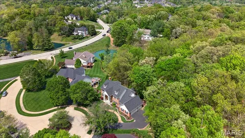 $875,000 | 17601 Burnham Court, Chesterfield, MO 63005