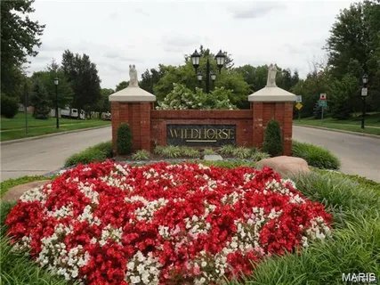 $875,000 | 17601 Burnham Court, Chesterfield, MO 63005