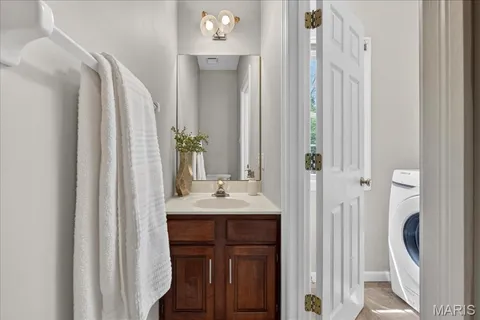 $875,000 | 17601 Burnham Court, Chesterfield, MO 63005