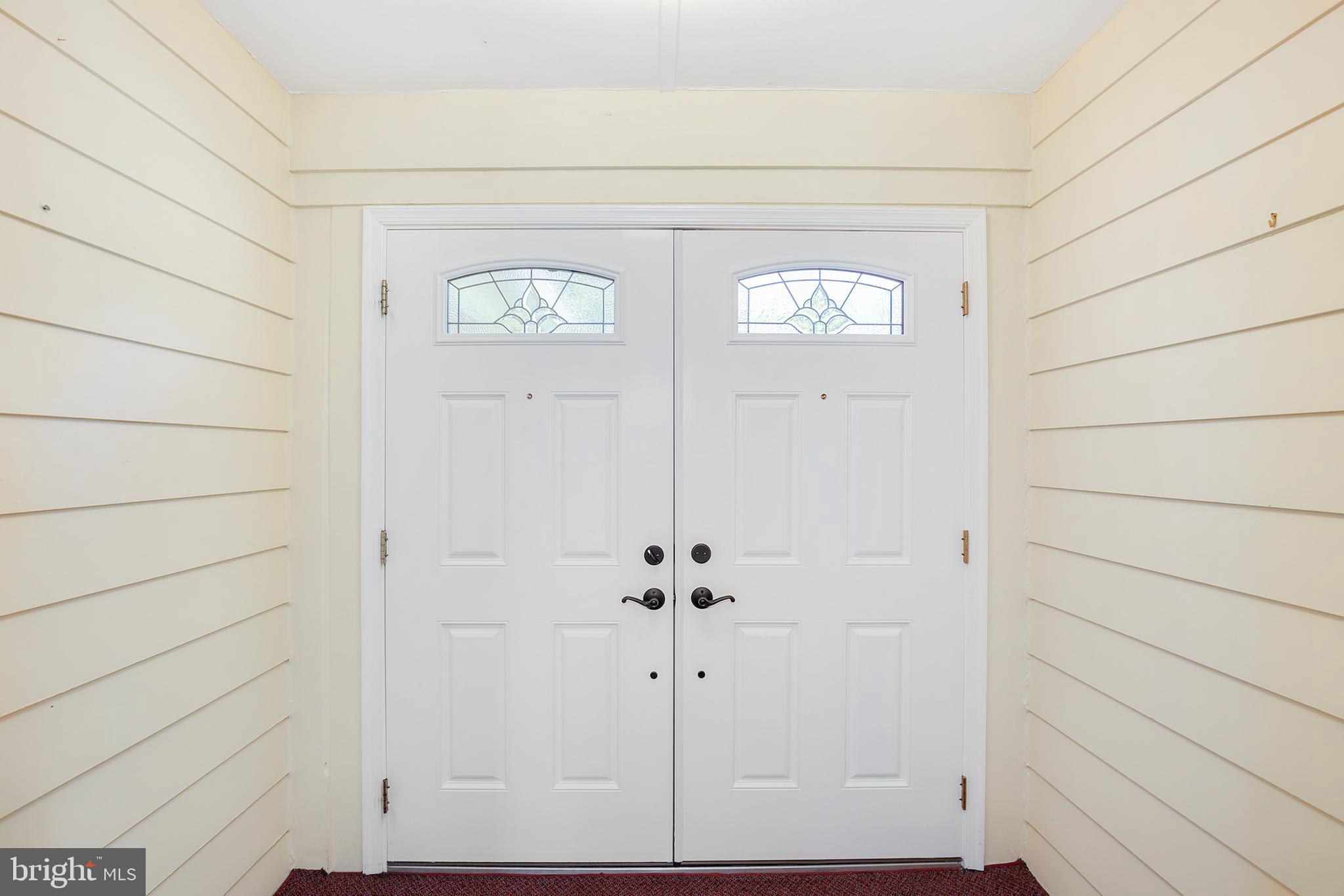 14009 Rippling Brook Drive Silver Spring, MD 20906 - Photo 4 of 44 Gallery Image 4