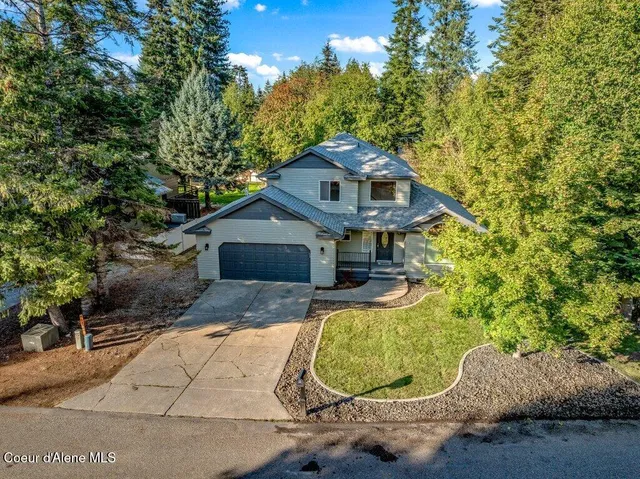 $699,000 | 3089 Lake Forest Drive, Hayden Lake, ID 83835