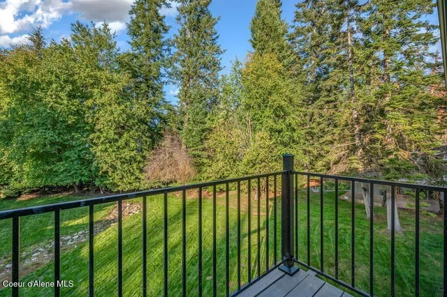 $699,000 | 3089 Lake Forest Drive, Hayden Lake, ID 83835