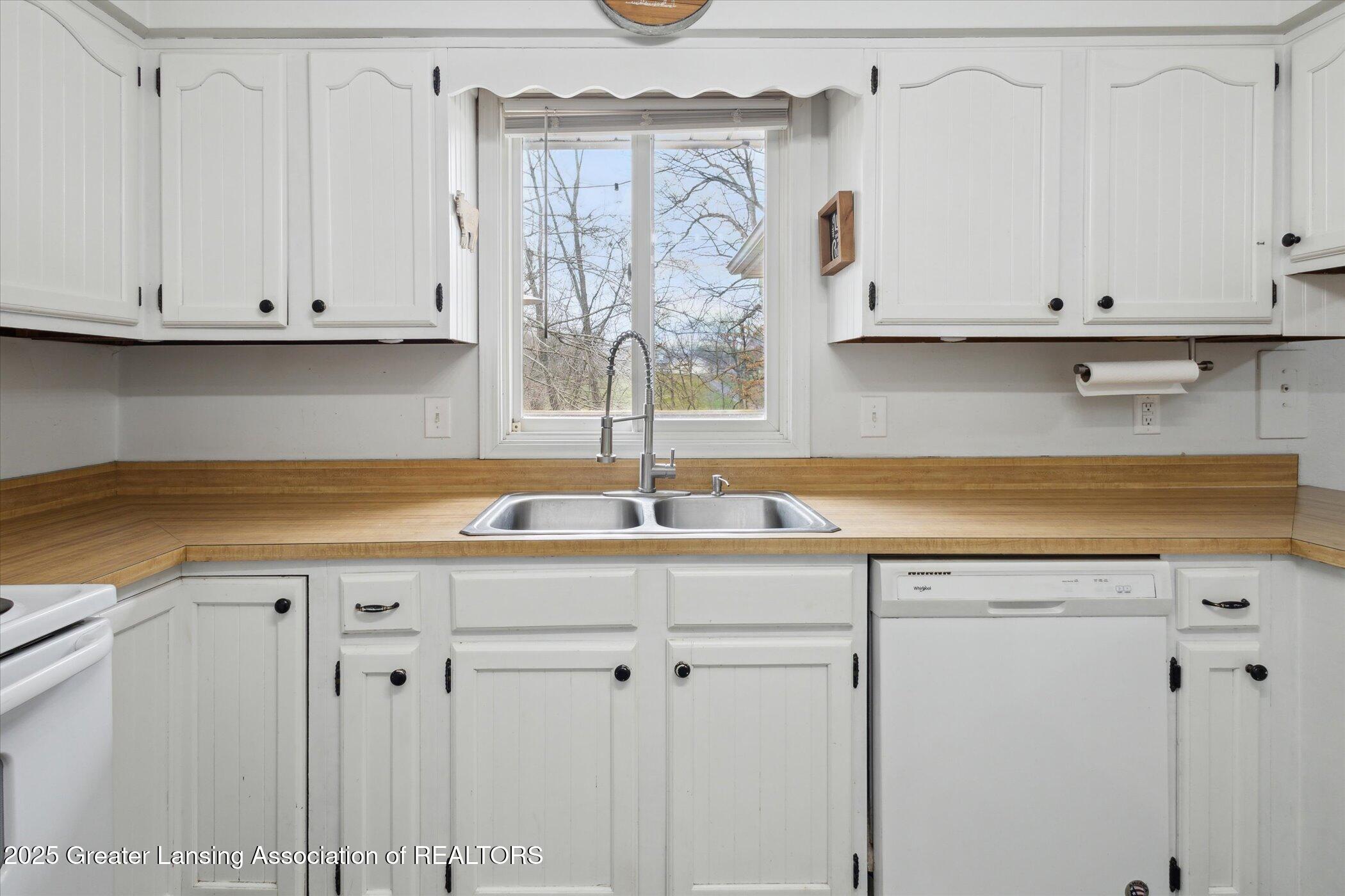 4901 Parsons Road Concord, MI 49237 - Photo 7 of 55 14-4901-Parsons-Rd-Concord-MI-49237-Wind