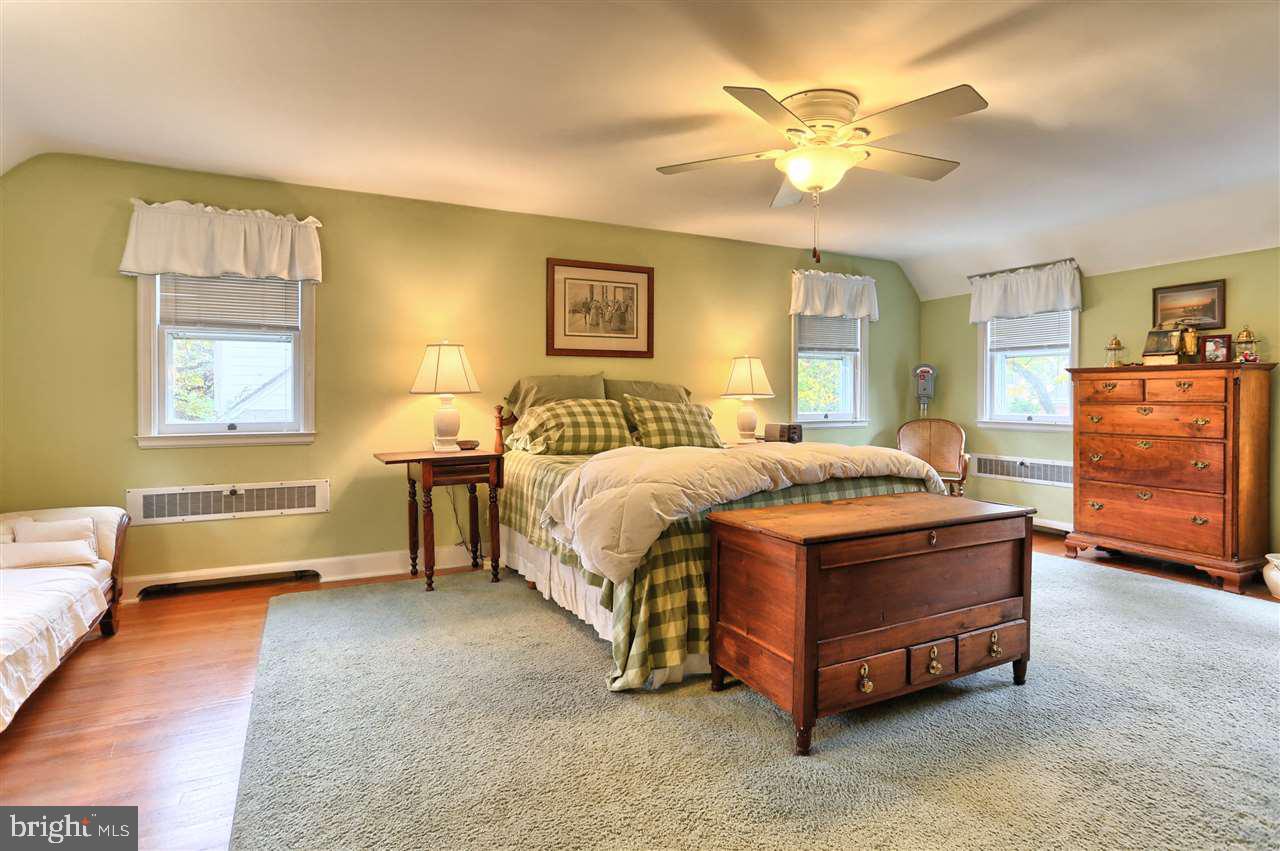 2300 Edgewood Road Harrisburg, PA 17104 - Photo 17 of 25 Gallery Image 17