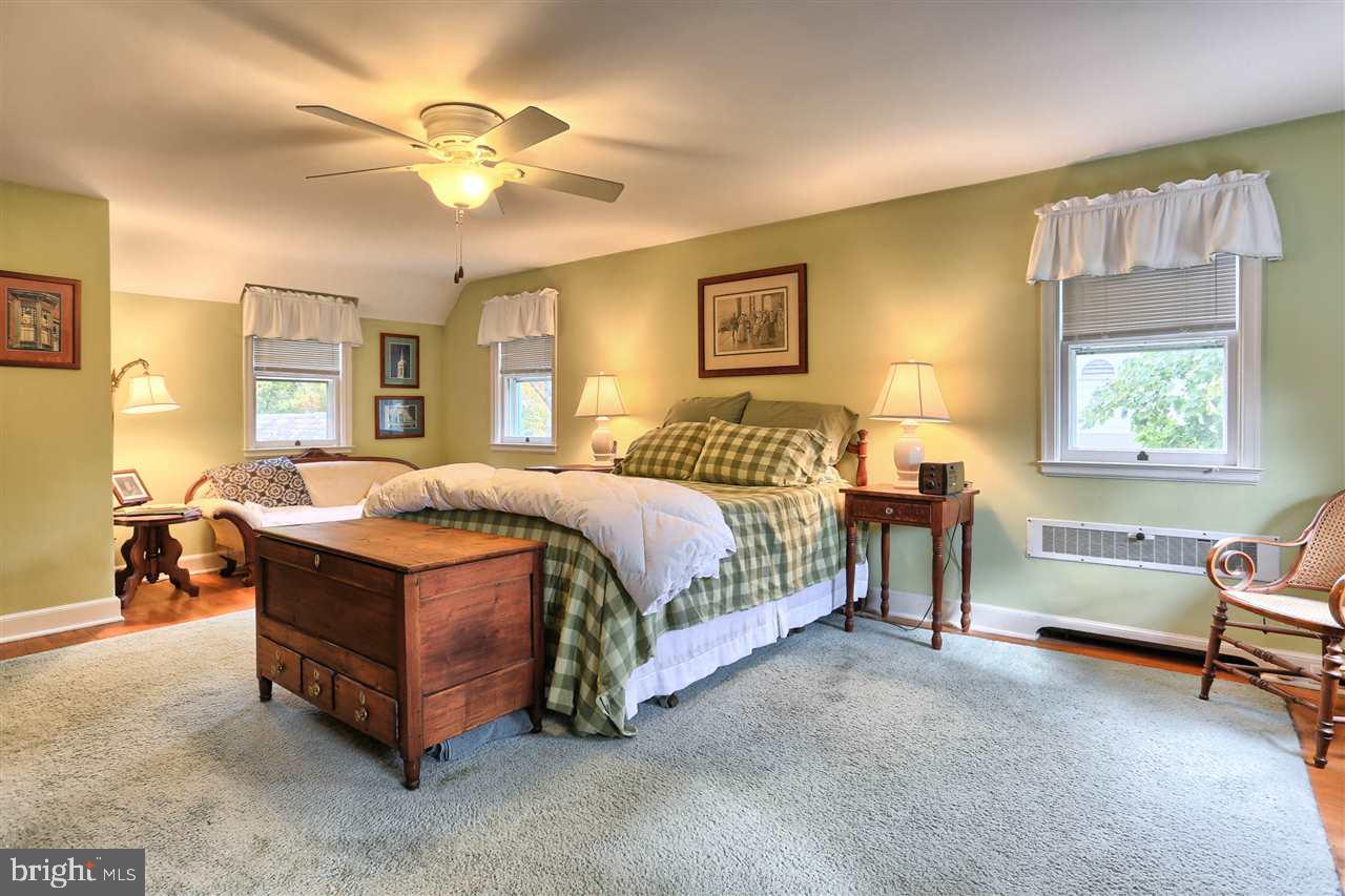2300 Edgewood Road Harrisburg, PA 17104 - Photo 18 of 25 Gallery Image 18