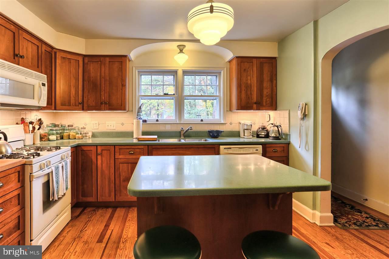 2300 Edgewood Road Harrisburg, PA 17104 - Photo 5 of 25 Gallery Image 5