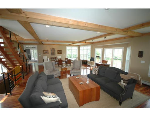 645 Main Street Boxford, MA 01921 - Photo 13 of 23