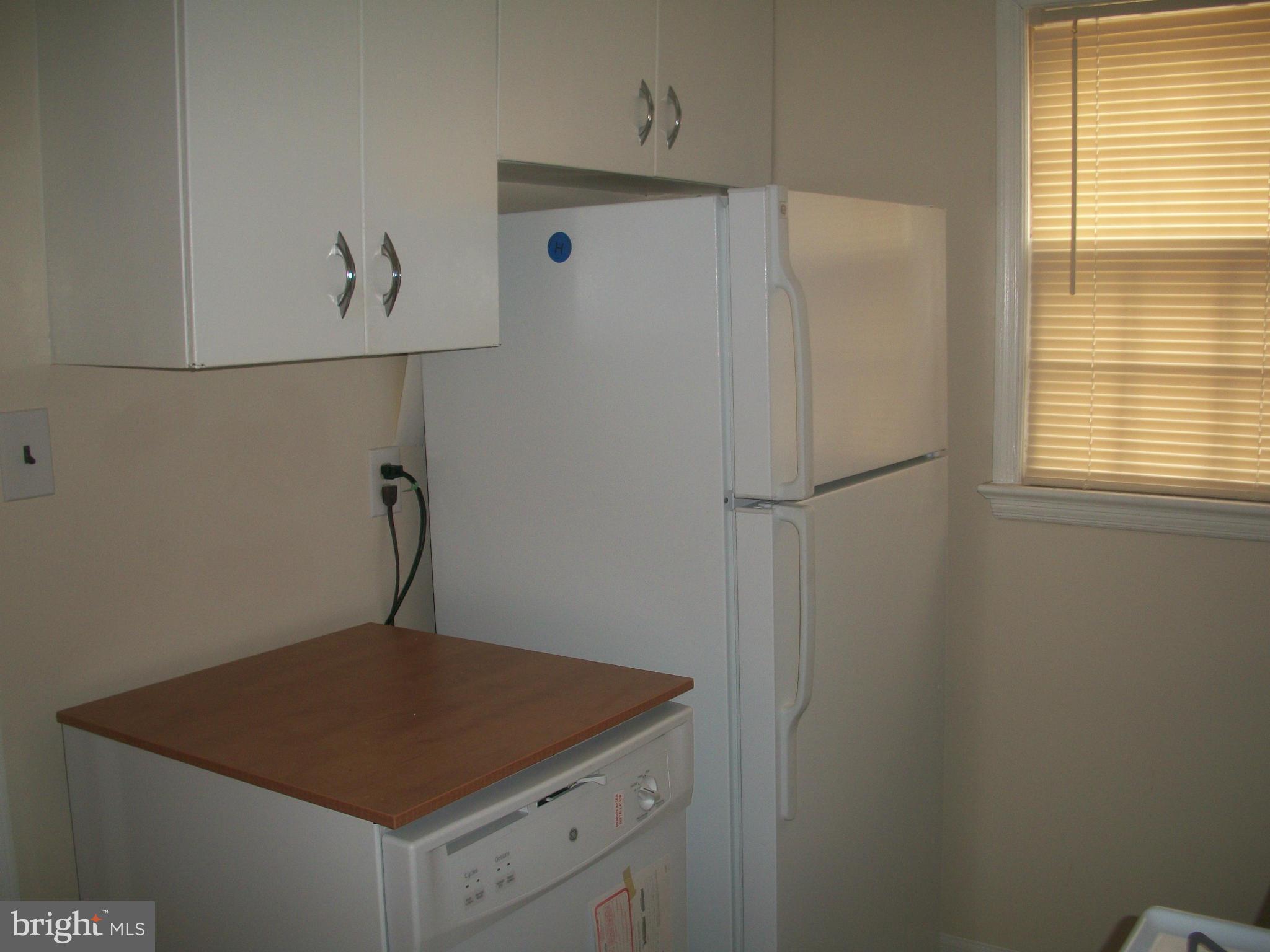 1504 Amherst Road Hyattsville, MD 20783 - Photo 5 of 12 Kitchen