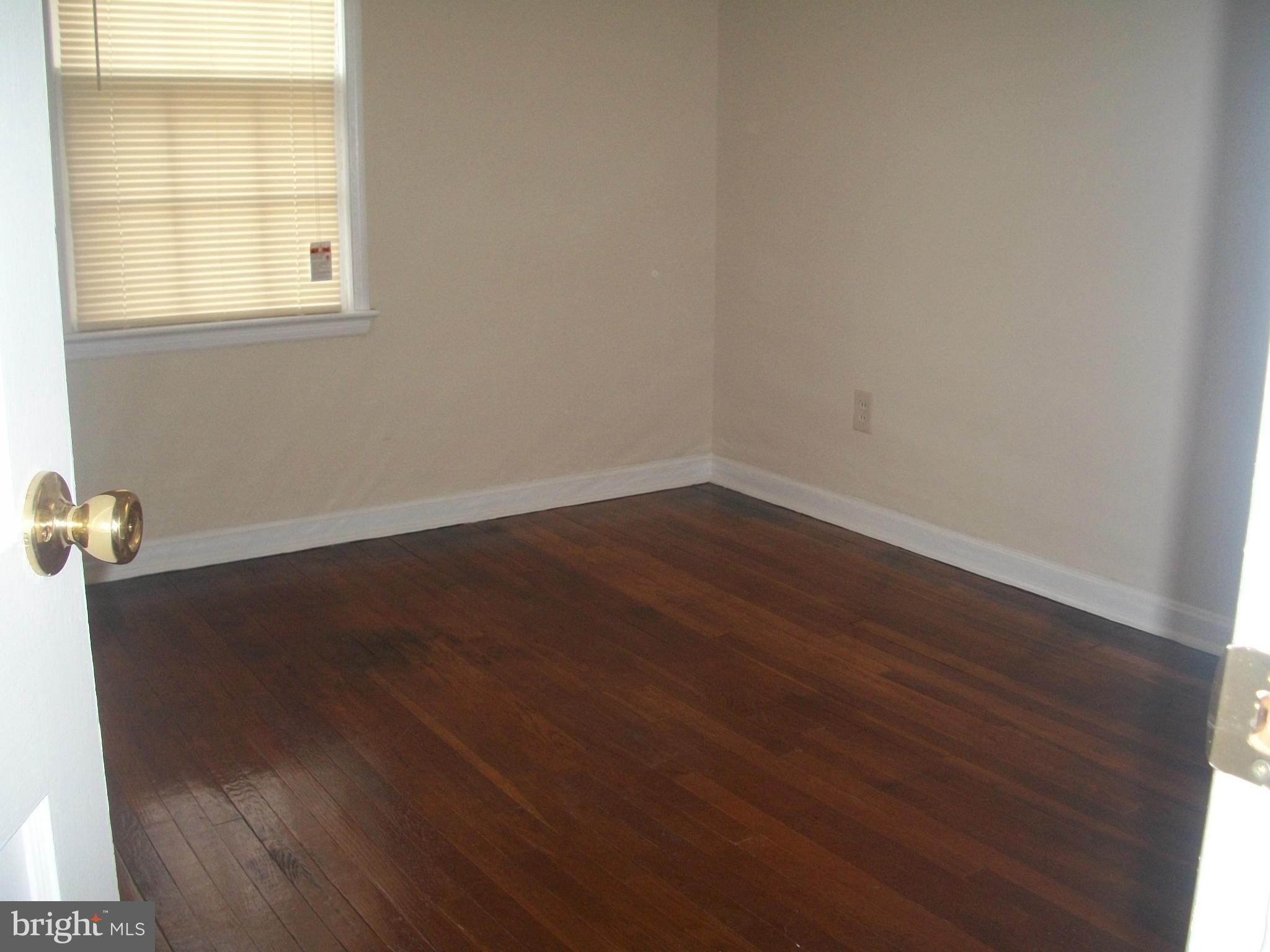 1504 Amherst Road Hyattsville, MD 20783 - Photo 8 of 12 Bedroom