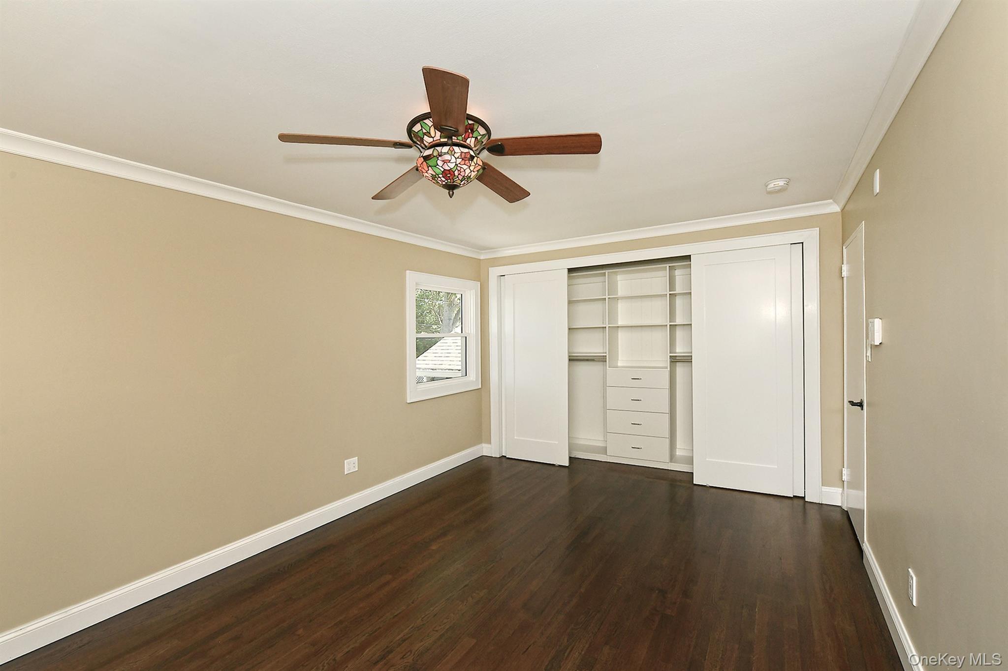 7 Rensselaer Drive Commack, NY 11725 - Photo 18 of 37