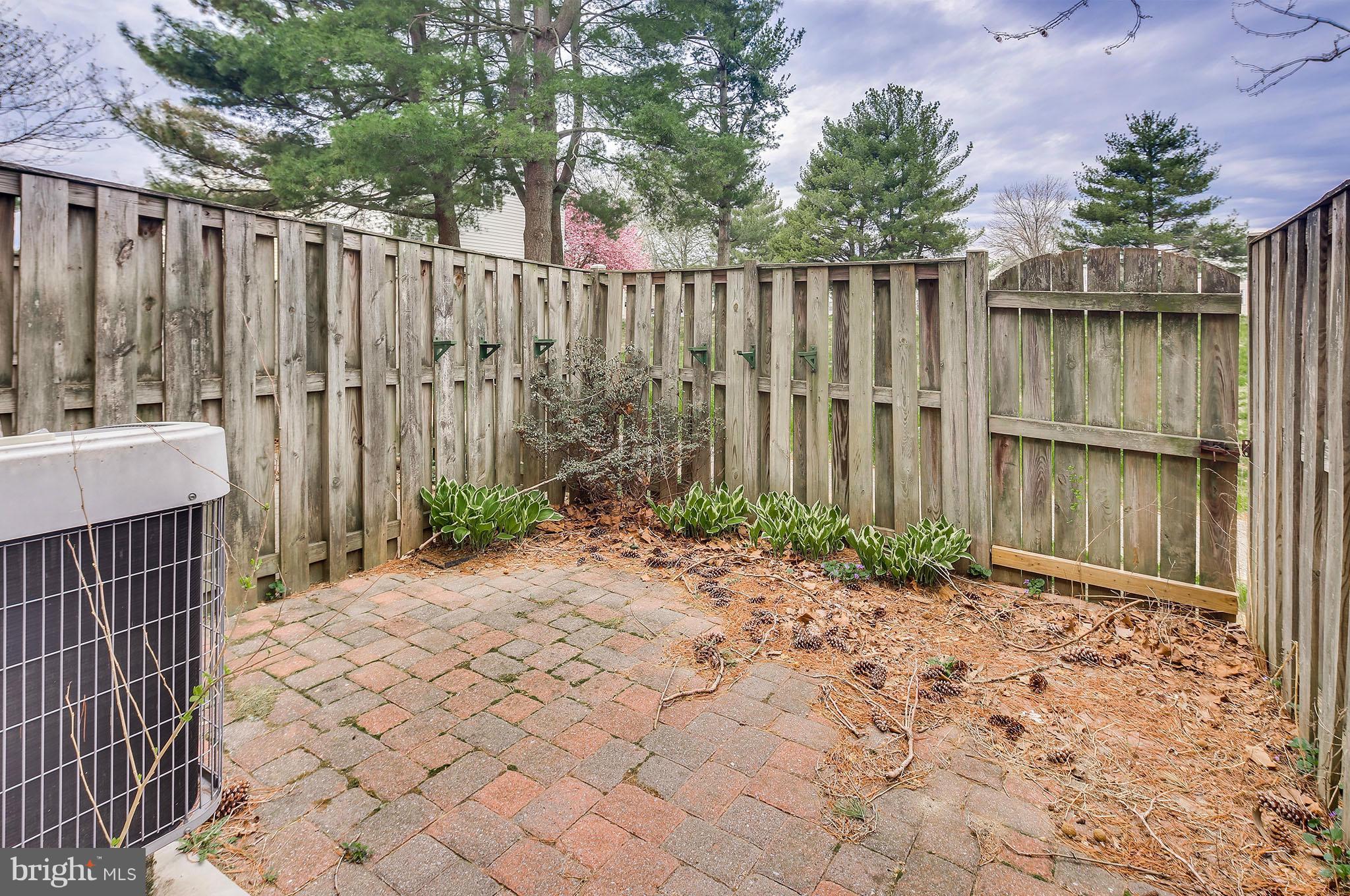 1666 Ridgely Court Crofton, MD 21114 - Photo 22 of 24 Exterior (Rear)